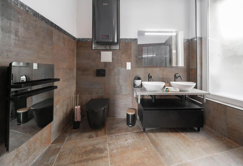 #Fer Rever 63# Spa # Тиерс Екстериор снимка