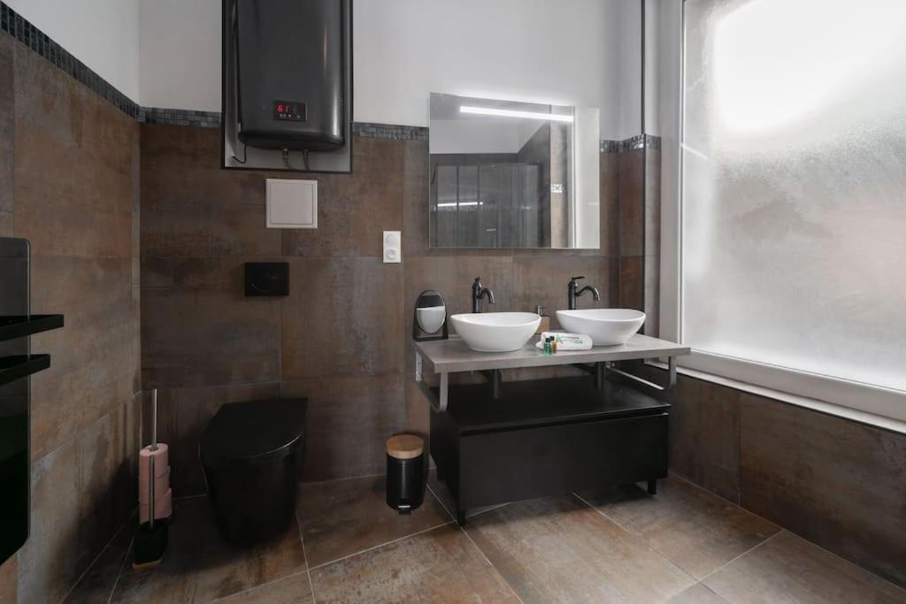 #Fer Rever 63# Spa # Тиерс Екстериор снимка