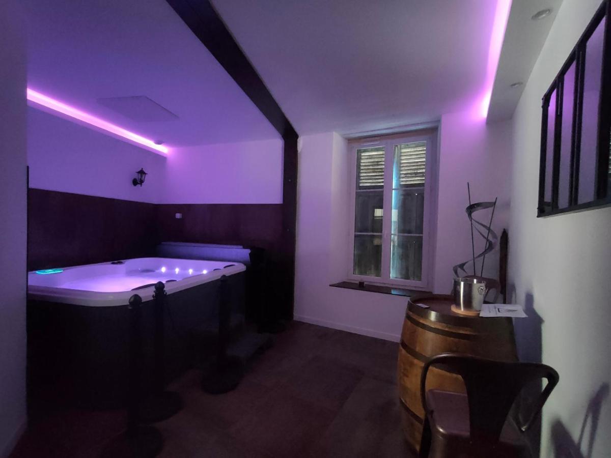 #Fer Rever 63# Spa # Тиерс Екстериор снимка